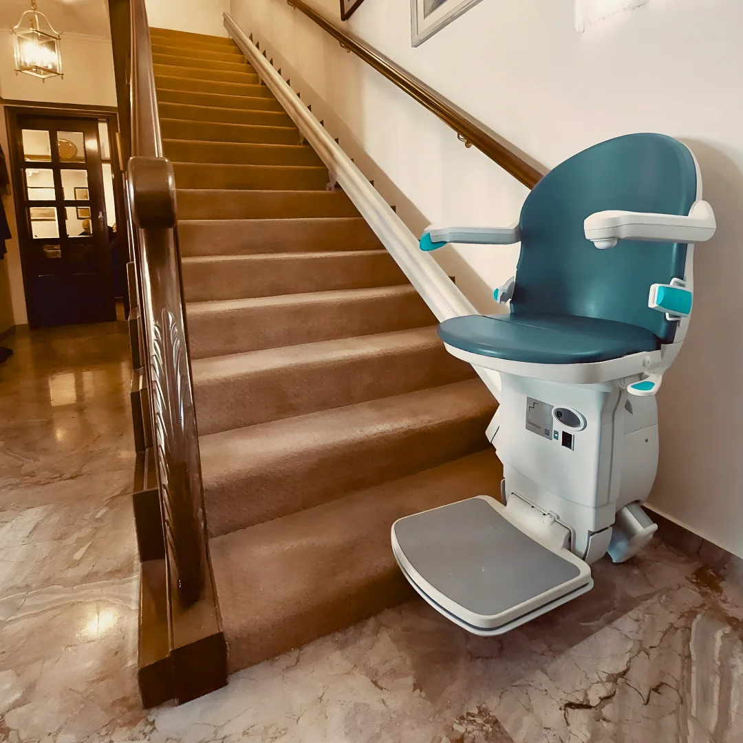 Ανελκυστήρες Σκάλας & Αναβατόρια Σκάλας | Prospelasi North